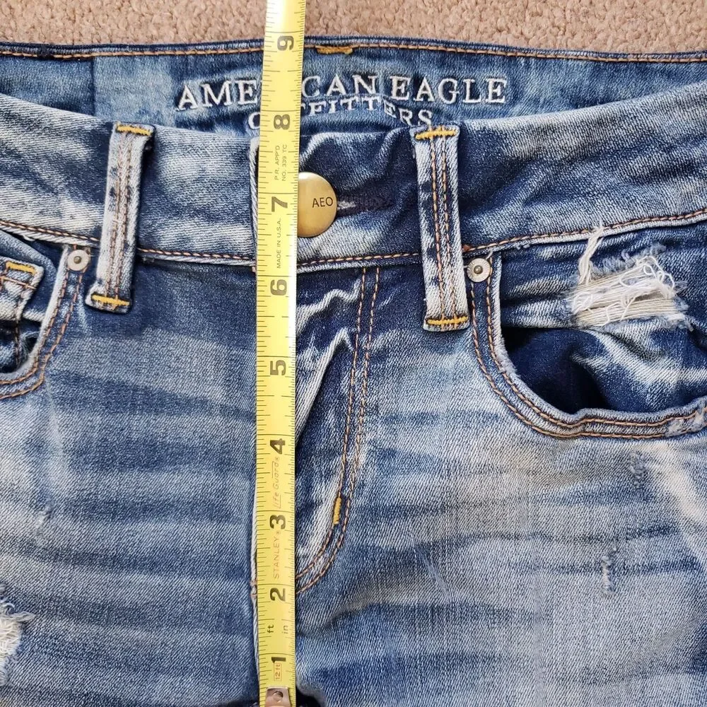 American Eagle Outfitters Blue Flare Jeans - Picture 11 of 11